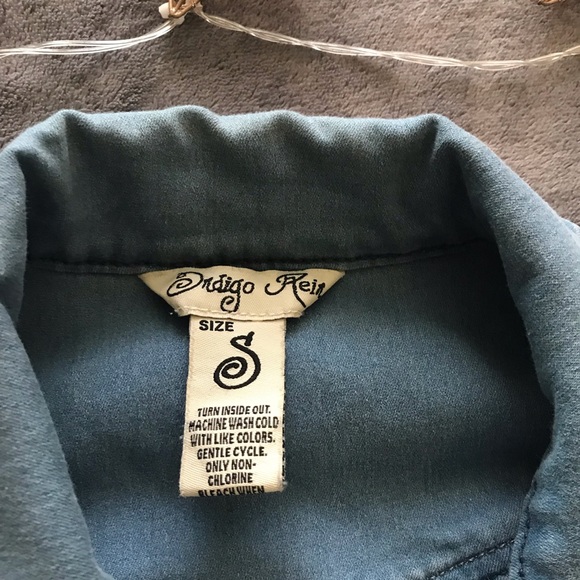 Blue Washed Jean Jacket - Picture 3 of 4